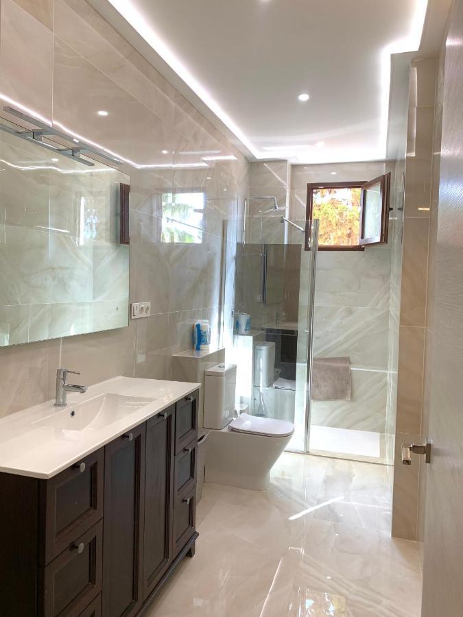 Amplia Vivienda New Para12 Pers A 4 Min Caminando De Playa Con Terraza, Piscina Com, Wifi, Ventiladores De Techo, Lavavajillas Roquetas de Mar Buitenkant foto