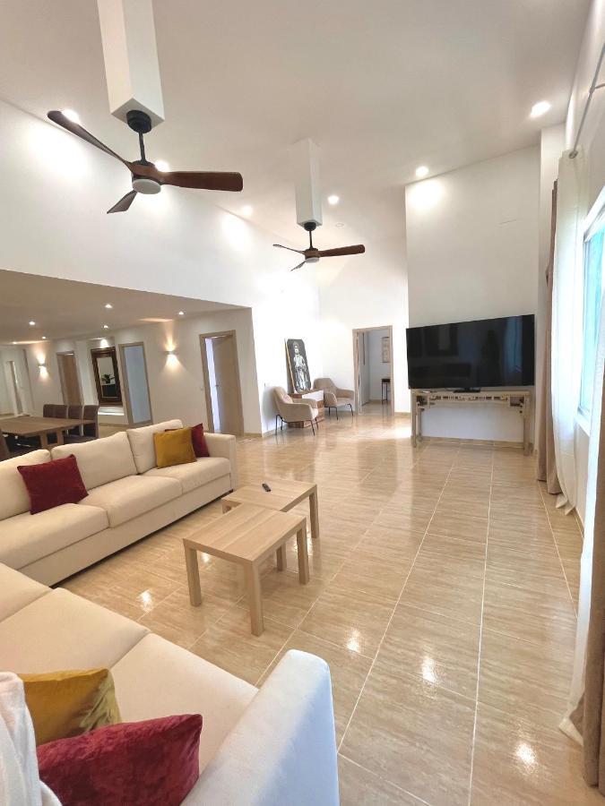Amplia Vivienda New Para12 Pers A 4 Min Caminando De Playa Con Terraza, Piscina Com, Wifi, Ventiladores De Techo, Lavavajillas Roquetas de Mar Buitenkant foto